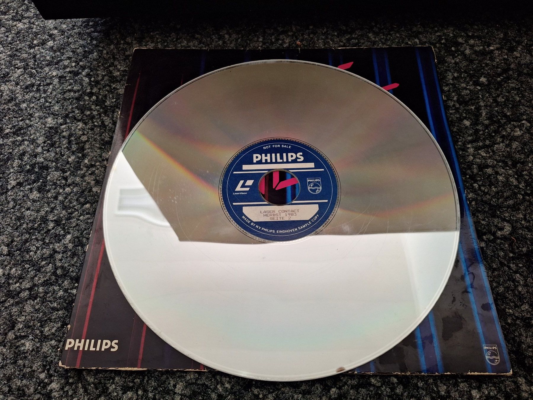 Dischi in vinile: Rare CD "laser Disc" PHILIPS promotionnel de 1983 – Usato da Chêne-Bougeries venduto da xchrysalide 3
