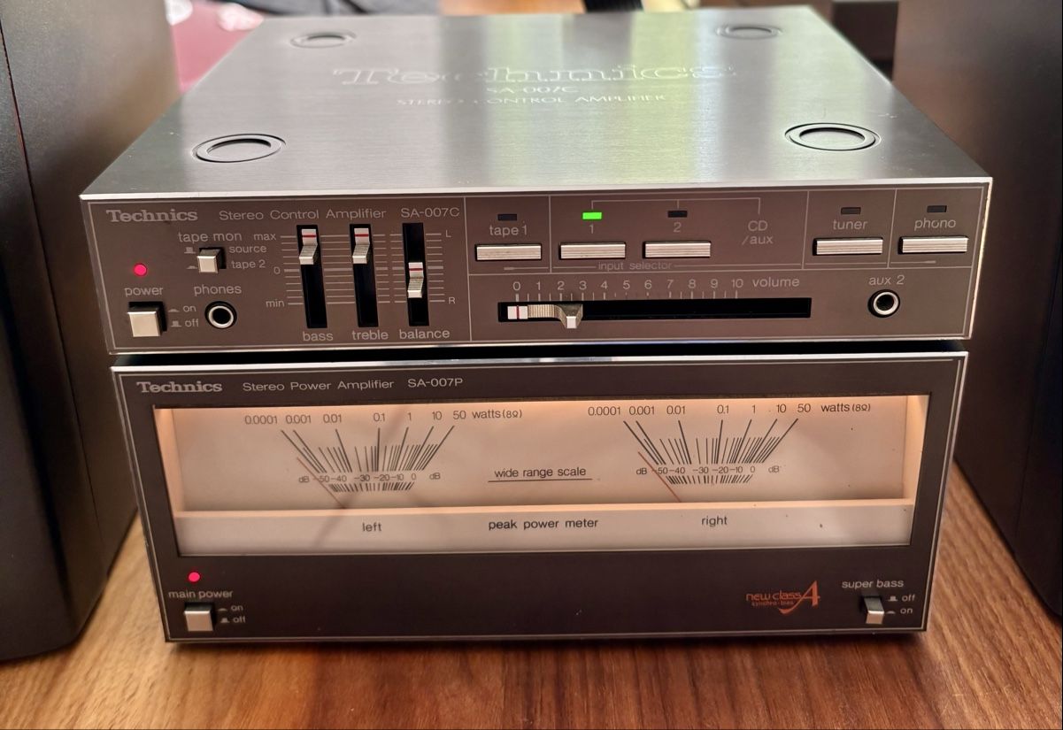 Technics Verstärker: Technics SA-007 Vor- und Endstufe mit Lautsprechern – Gebraucht aus Thun von Lagoontrap 3