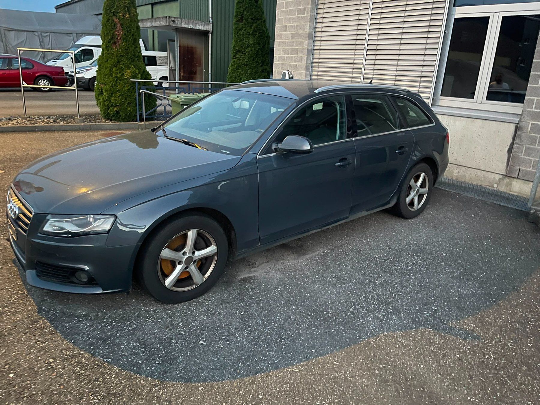 Audi Autos: Audi A4 Avant 2.0 TFSI – Défectueux à Malters par flying_vogel