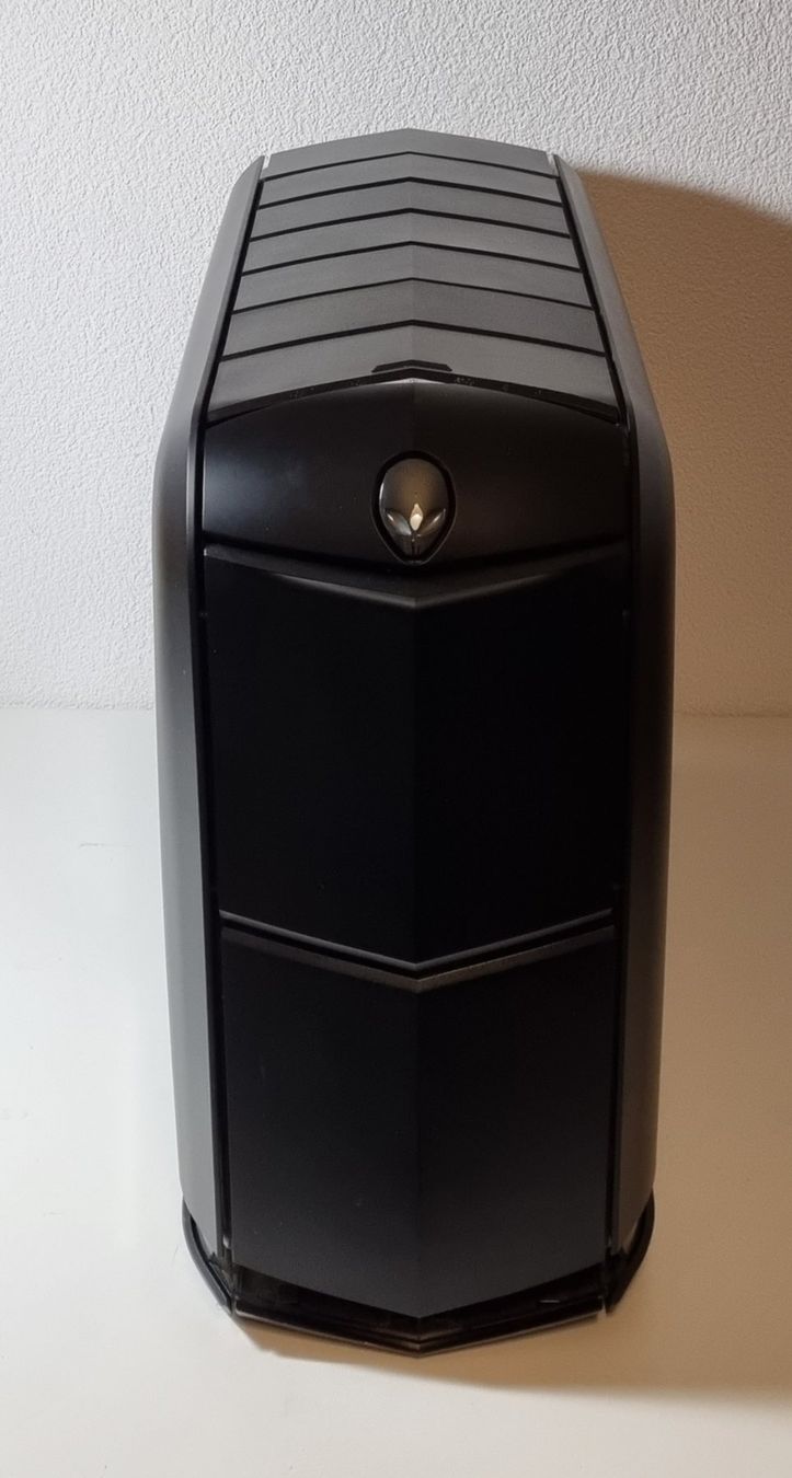 Alienware PCs: Gaming-PC Alienware Aurora R4 ALX – Gebraucht aus Naters von  1
