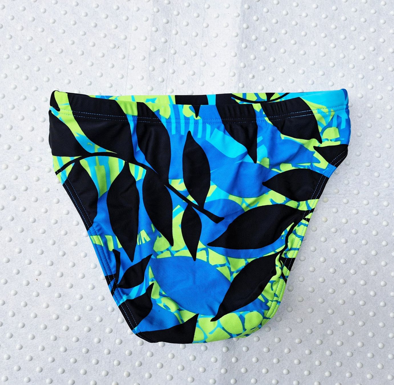 Costumi da bagno & Bikini: NEU! Tolle Badehose "Blue Chips" Gr. 42 – Nuovo (secondo la descrizione) da Gysenstein venduto da joshuas81 1