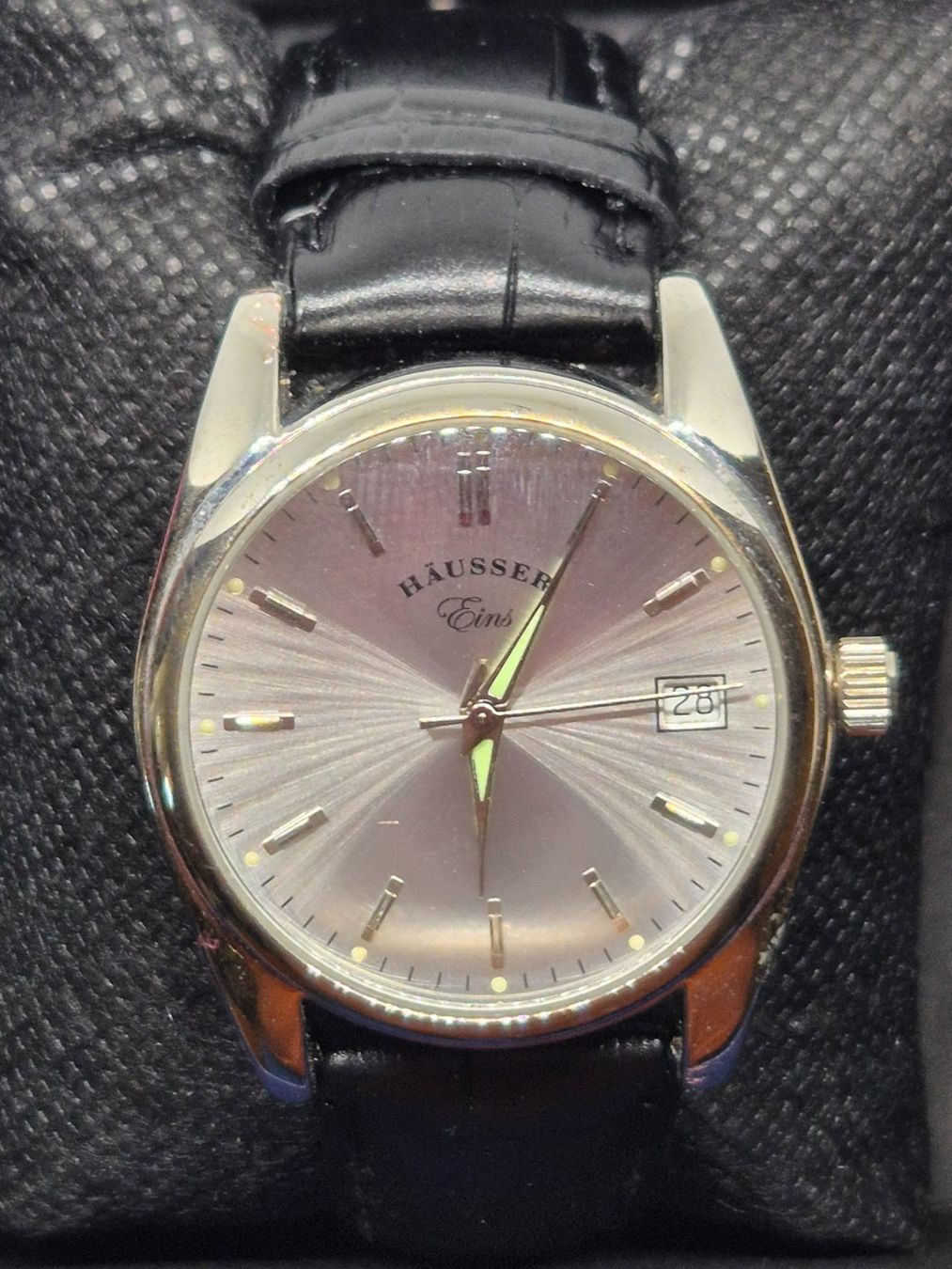 Uhren: Häusser Eins Herrenuhr, elegantes Design, Schnäppchen! – Gebraucht aus Losone von bal_gfp6 1