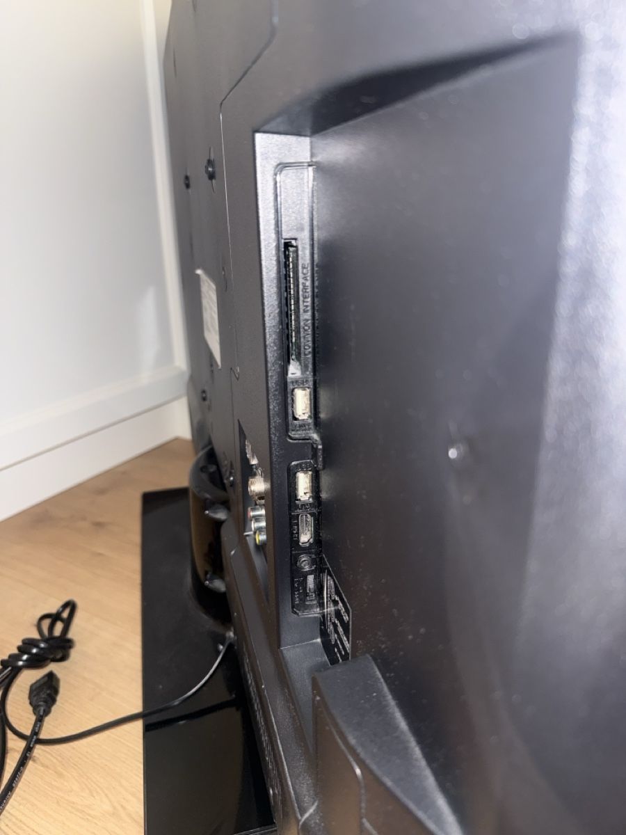 Durabase Fernseher: Fernseher Durabase – Gebraucht aus Turbenthal von rah_ydk5 1