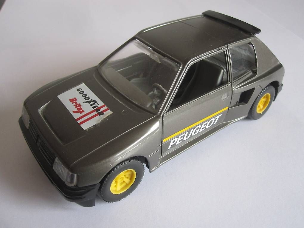 Modellini d'auto: Modelautos Mst. 1:25 – Usato da Saland venduto da k_z_tny8 3