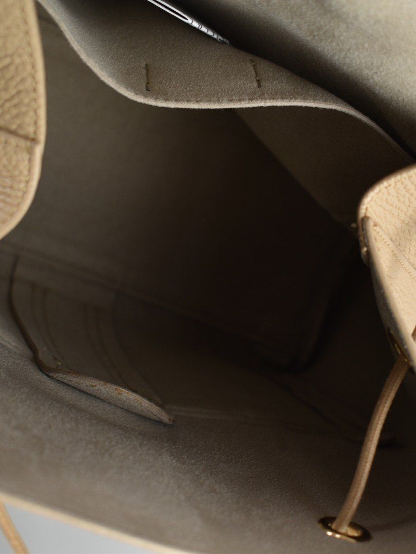 Furla Zaini: Furla Net Rucksack, Leder, beige, neuwertig – Nuovo (secondo la descrizione) da Nürensdorf venduto da 2ND_STORY 8