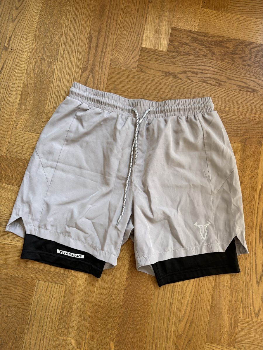 Nike Kleiderpakete: Running Gear Set – Gebraucht aus Cham von LoreM7 1
