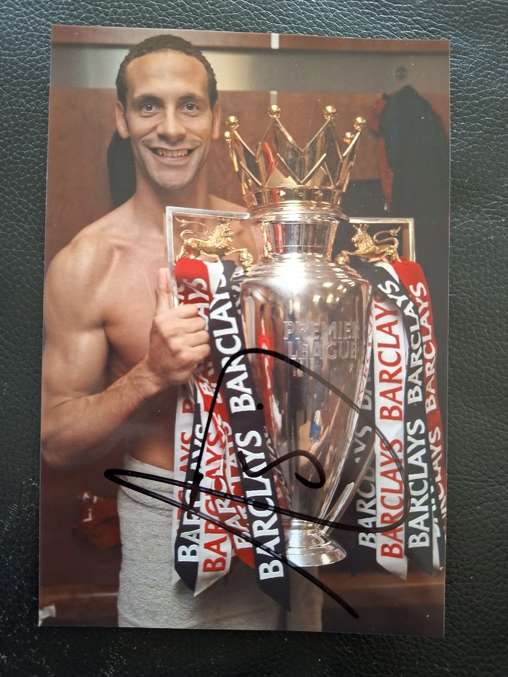 Autogramme: Rio Ferdinand Autogramm, persönlich getroffen – Gebraucht aus Thun von wuschu