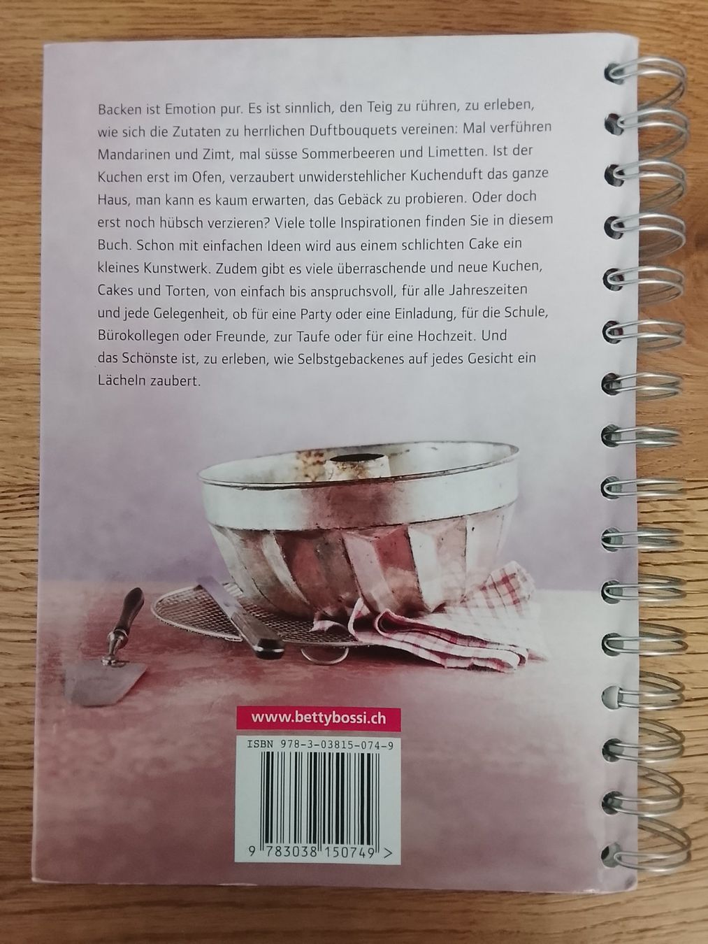Libri: Buch Kuchenduft Betty Bossi – Nuovo (secondo la descrizione) da St. Gallen venduto da Fluros 1