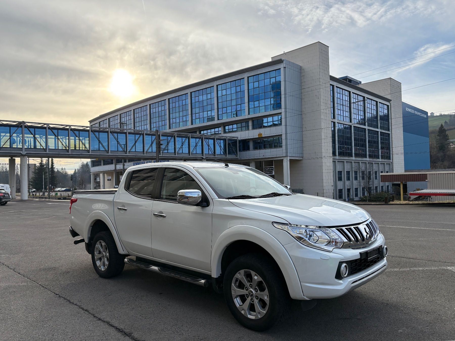 Mitsubishi Automobili: MITSUBISHI L 200 2.4 Diamond Double Cab – Usato da Hasle LU venduto da Mroeoesli0 4