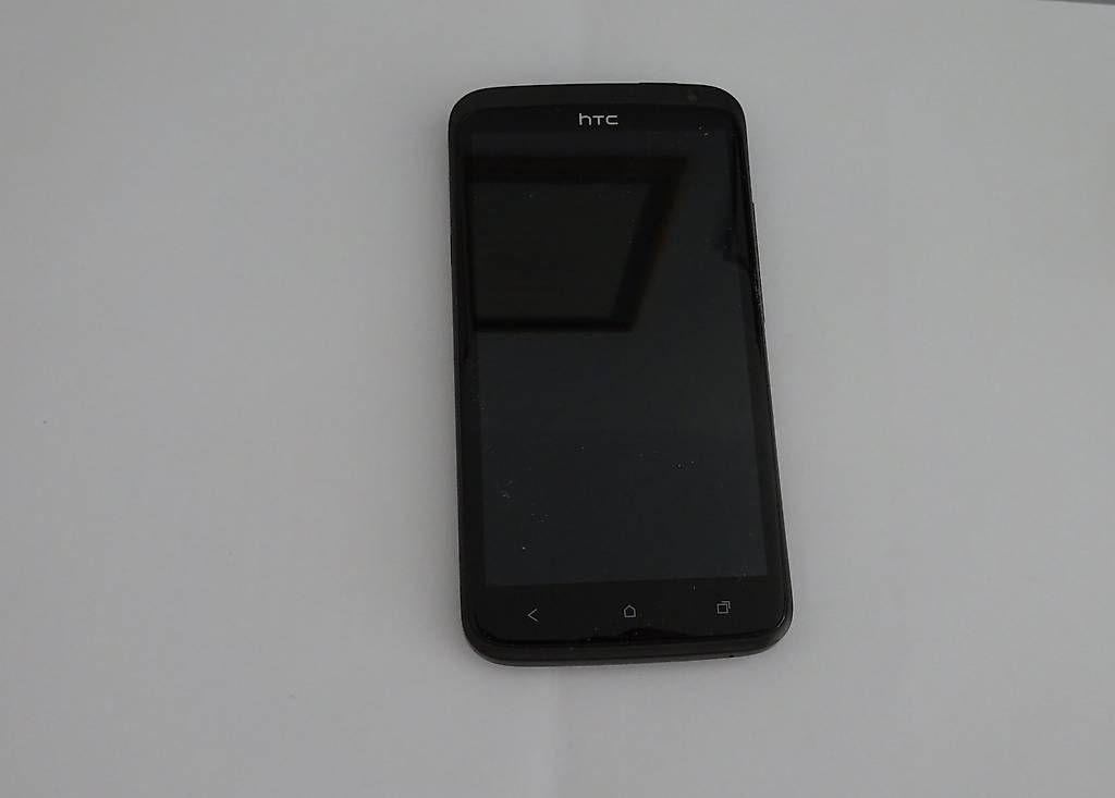 Telefoni cellulari / Smartphones: 2 Gebrauchte Handys – Usato da Wallisellen venduto da 125271 1