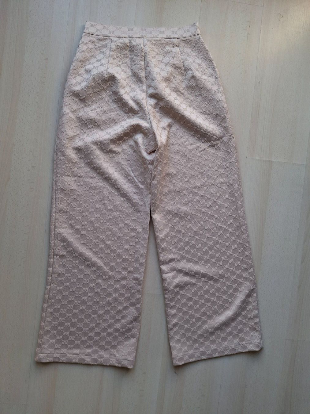 Hosen: Stoffhose Straight Elli White Gr. S – Gebraucht aus Walterswil SO von mel_5b2h 4