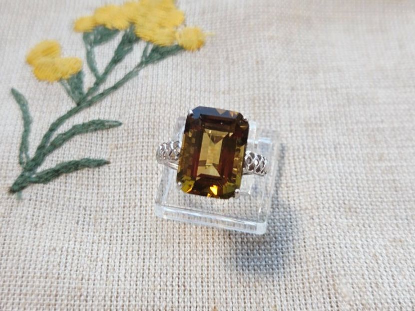 Anelli: NEW - S925 Citrine Ring (Adjustable) – Nuovo (secondo la descrizione) da Zürich venduto da cin_wcf6