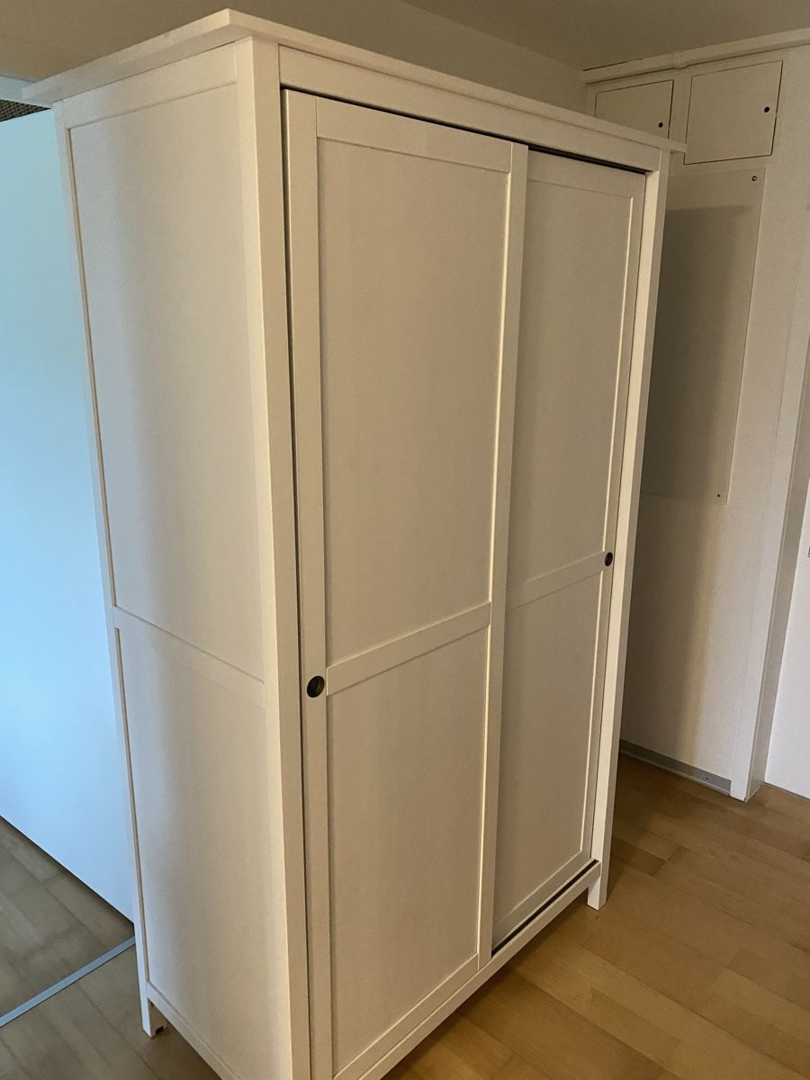 Armadi: Ikea Hemnes Kleiderschrank – Usato da Bremgarten b. Bern venduto da Alexandre.herrmann