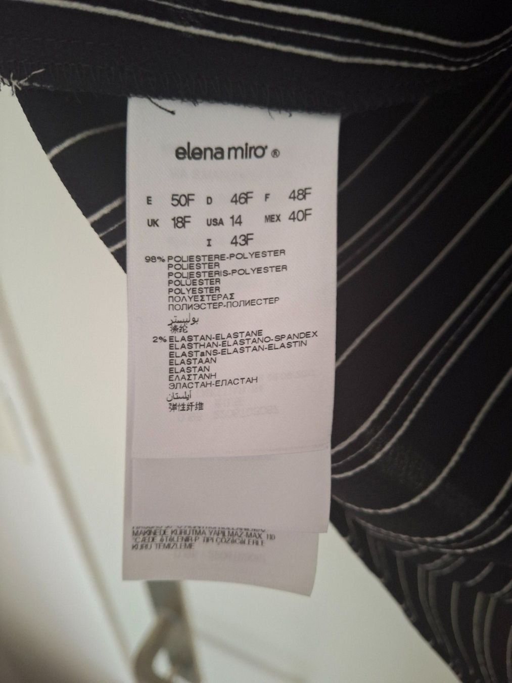 T-shirt: Schickes Shirt mit Punktemuster, Grösse 46, neu! – Nuovo (secondo la descrizione) da WALTERSWIL SO venduto da thb_ybm8 3