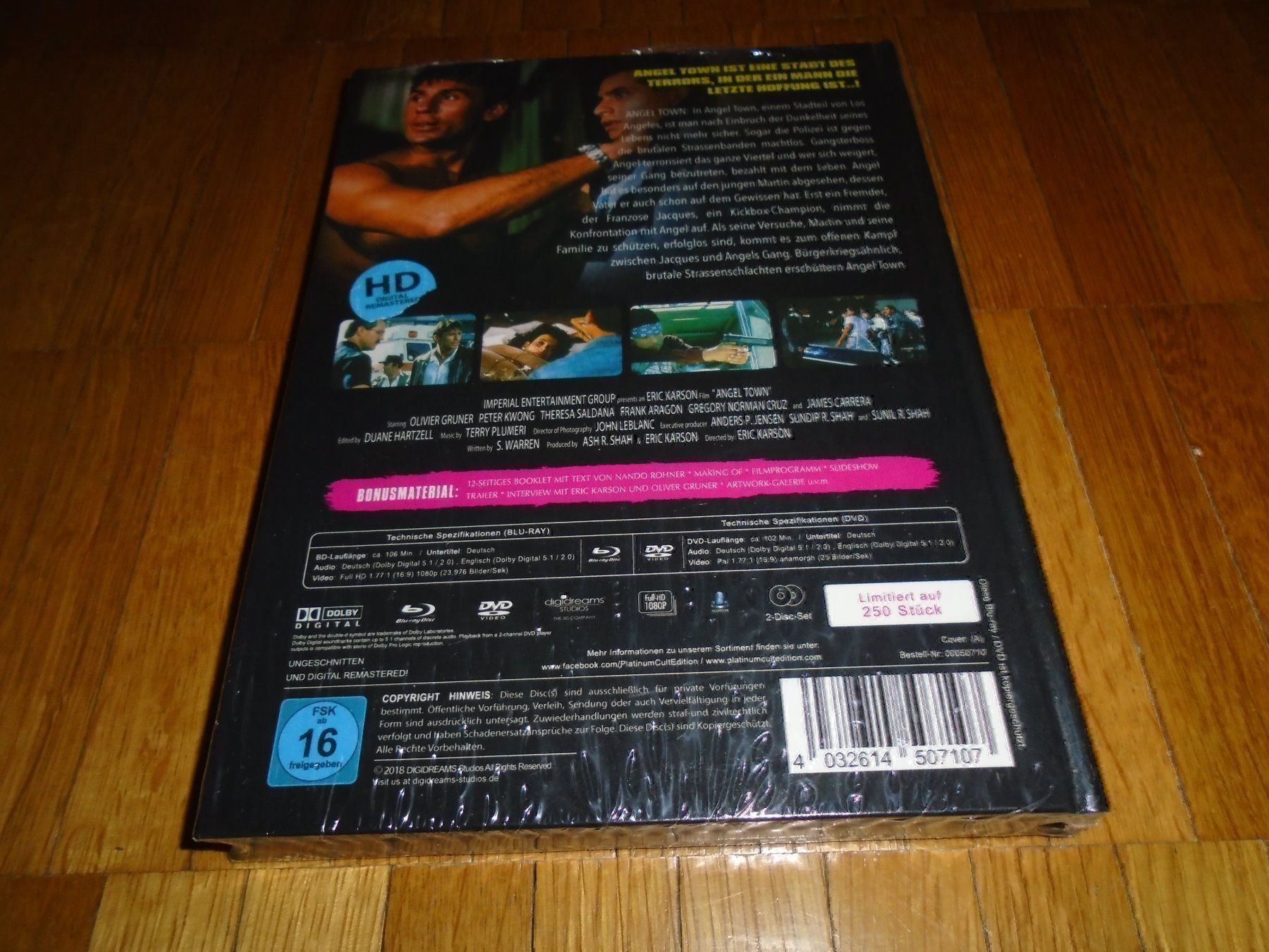 Tutti i DVDs: Angel Town - MEDIABOOK - A - UNCUT – Nuovo e nell'imballaggio originale da Basel venduto da havsok 1