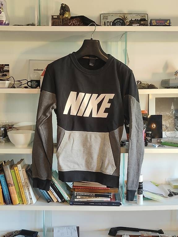 Nike Pulls & Sweat-shirts: Vintage Nike – D'occasion à Sorengo par pie_26cv