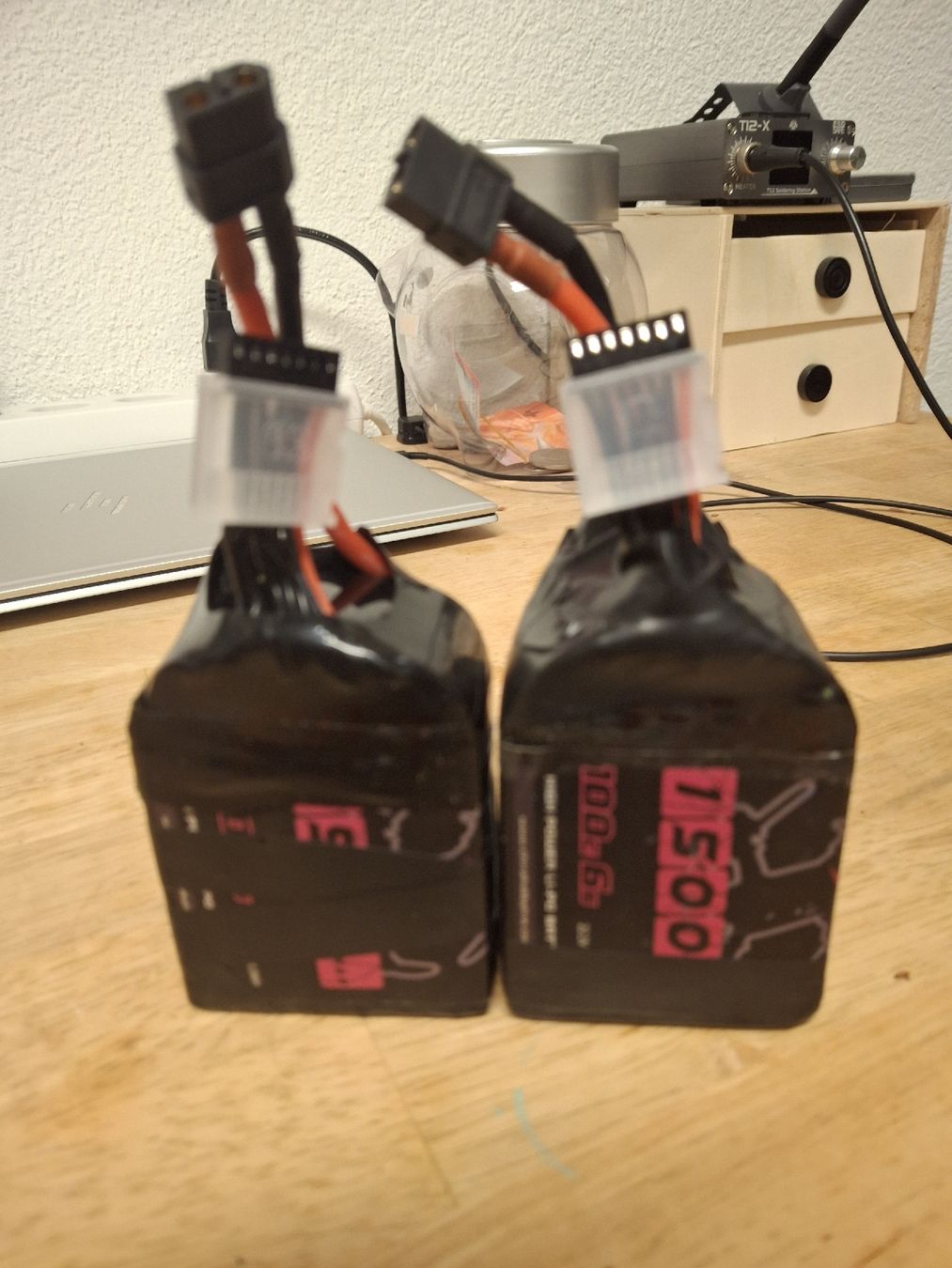 Akkus, Ladegeräte & Netzgeräte: CHNL 6s Lipos (FPV) – Gebraucht aus Winterthur von Rspreiter 1