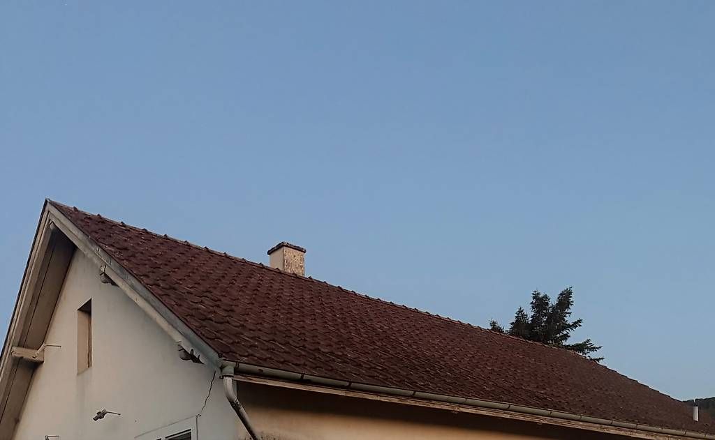 Pietre & tegole: Dachziegel – Usato da Ettingen venduto da t_ipek