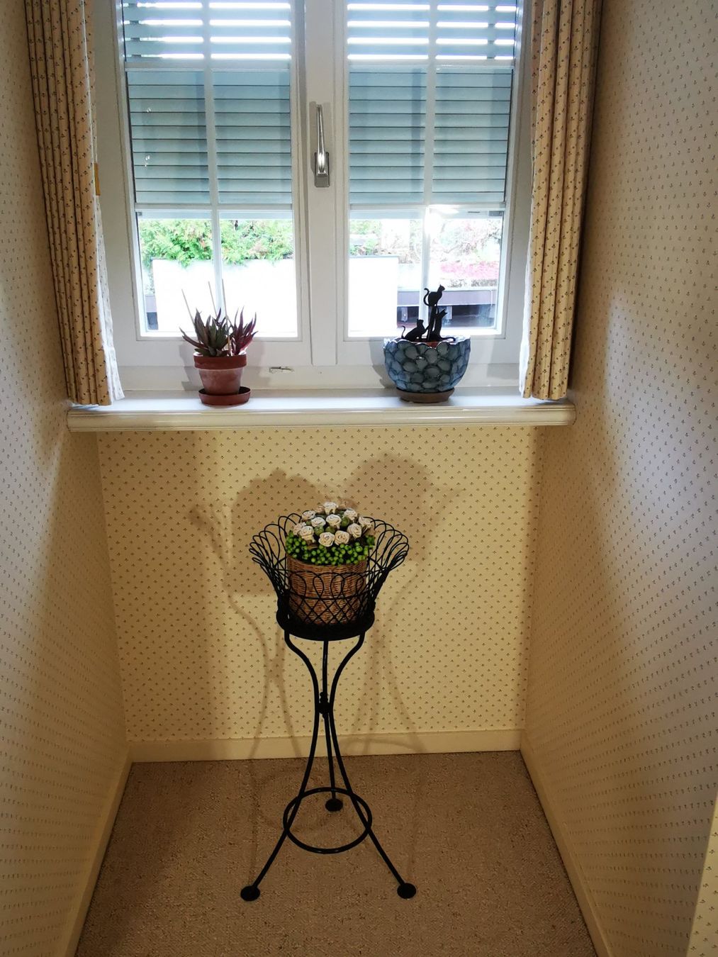 Altro per la casa: Jardinière, Blumenständer - Eisen – Usato da Dübendorf venduto da aschiduebendorf 1