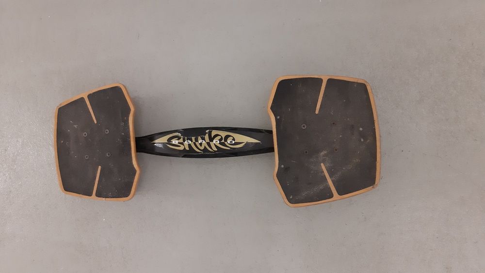Snakeboard Ashley Pro édition Personnalisée - Modèle Noir Unique Fait Main
