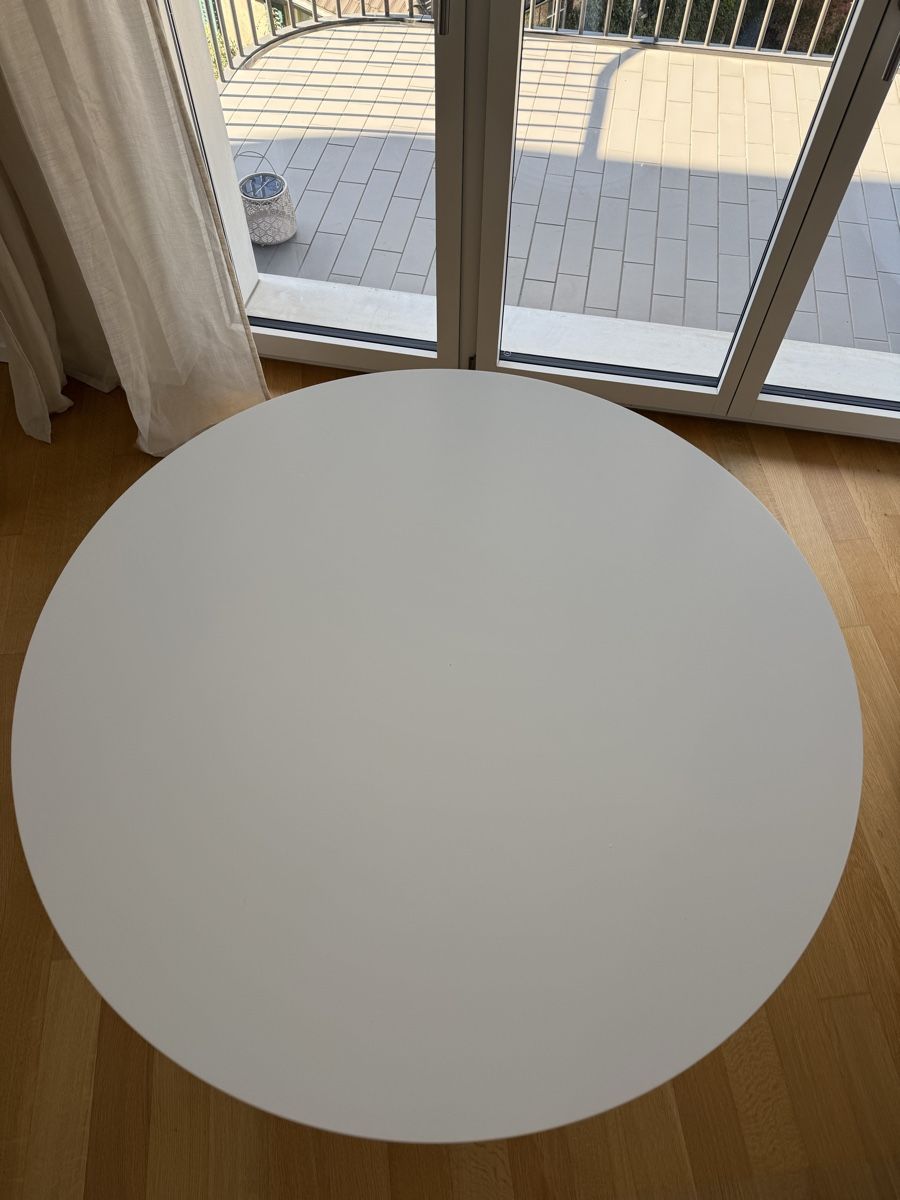 Ikea Tables: Dining Table White Round - Ikea 103 cm – D'occasion à Zürich par rah_mpq5 1
