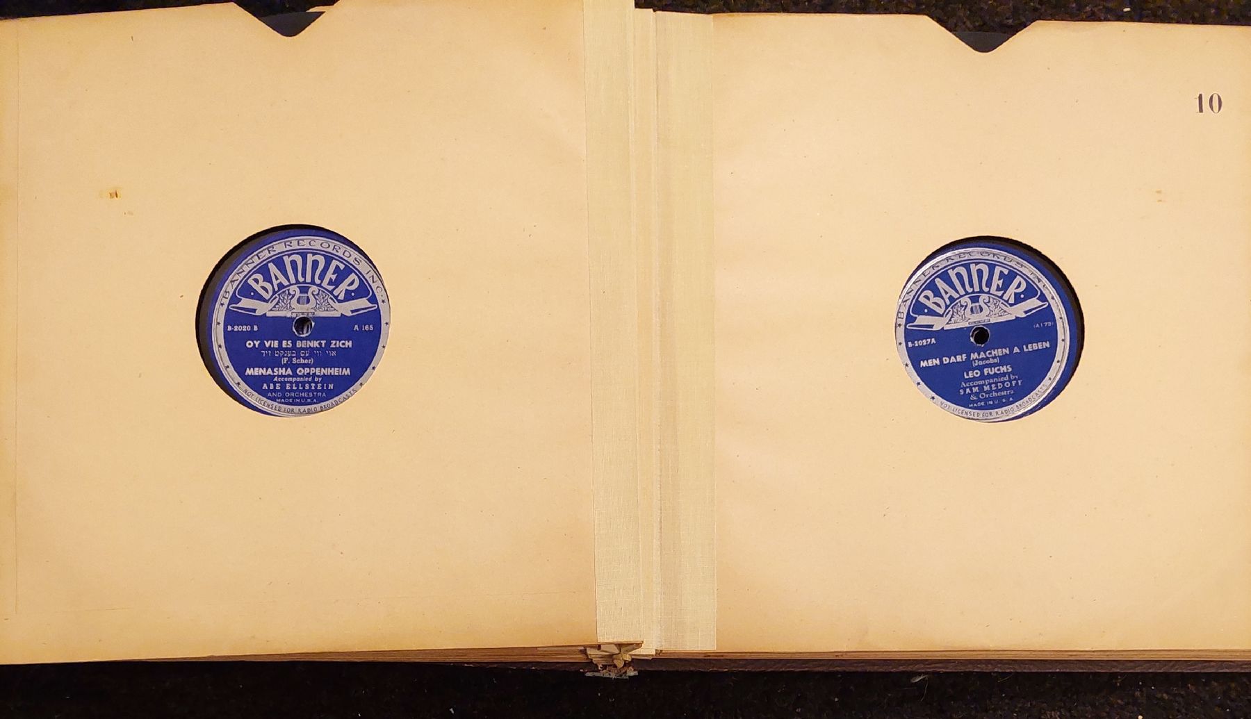 Dischi in vinile: 12x 25cm Schellackplatten mit yiddischer Misik/Interpreten – Usato da Zürich venduto da Cortin 5