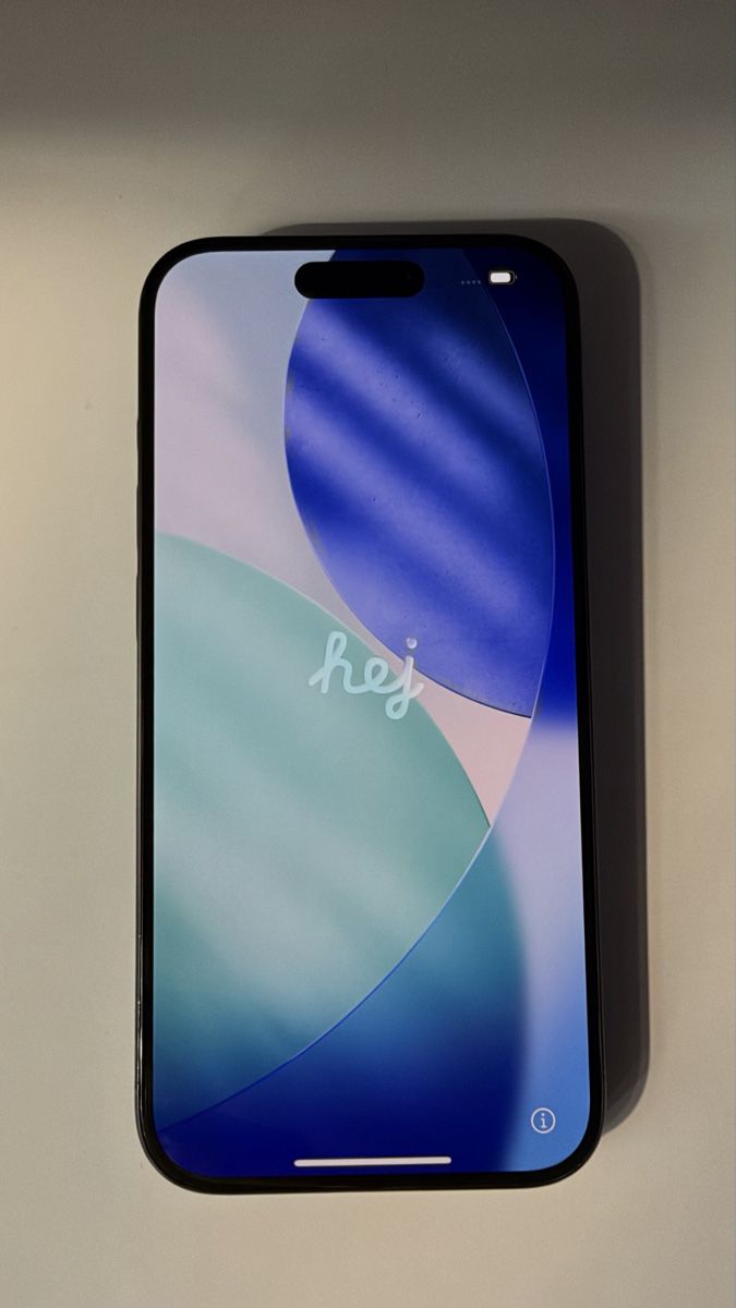 Apple Portables: iPhone 15 Pro | 89% Battery | Blue Titanium – D'occasion à Mühlau par Mgstsuperstar 1