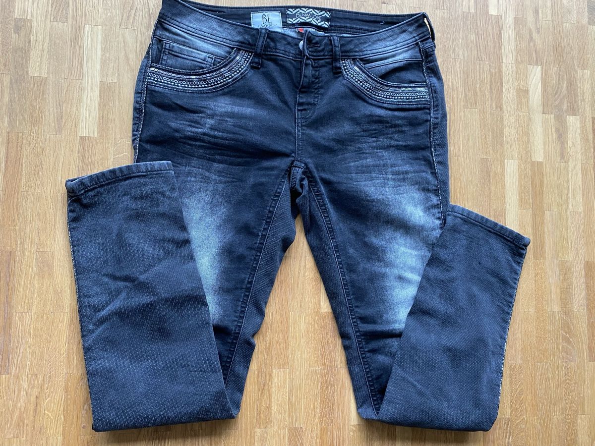 Jeans: Jeans Street One 27/30 – Usato da Winterthur venduto da heart