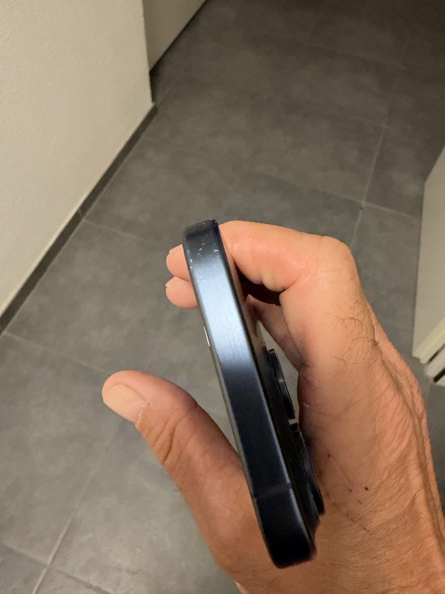 Apple Telefoni cellulari / Smartphones: Apple IPhone 15pro 256gb Blue Titanium – Usato da Heimberg venduto da ilor13 5