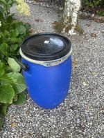 Bac, fût, baril pour fruits ou eau, 60 L