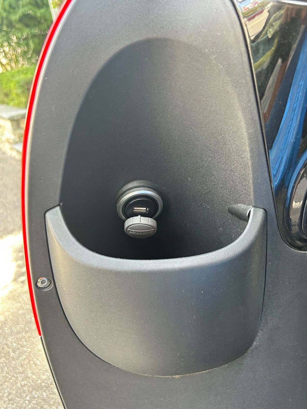 Scooters: Elektro-Roller fahrbar mit B1 oder A1 Führerschein – Gebraucht aus Basel von eli_tps6 6