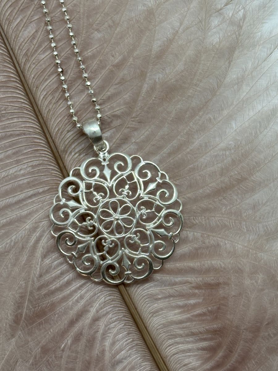 Ciondoli: Mandala Anhänger – Nuovo e nell'imballaggio originale da Niederglatt ZH venduto da Silberschmuck-design