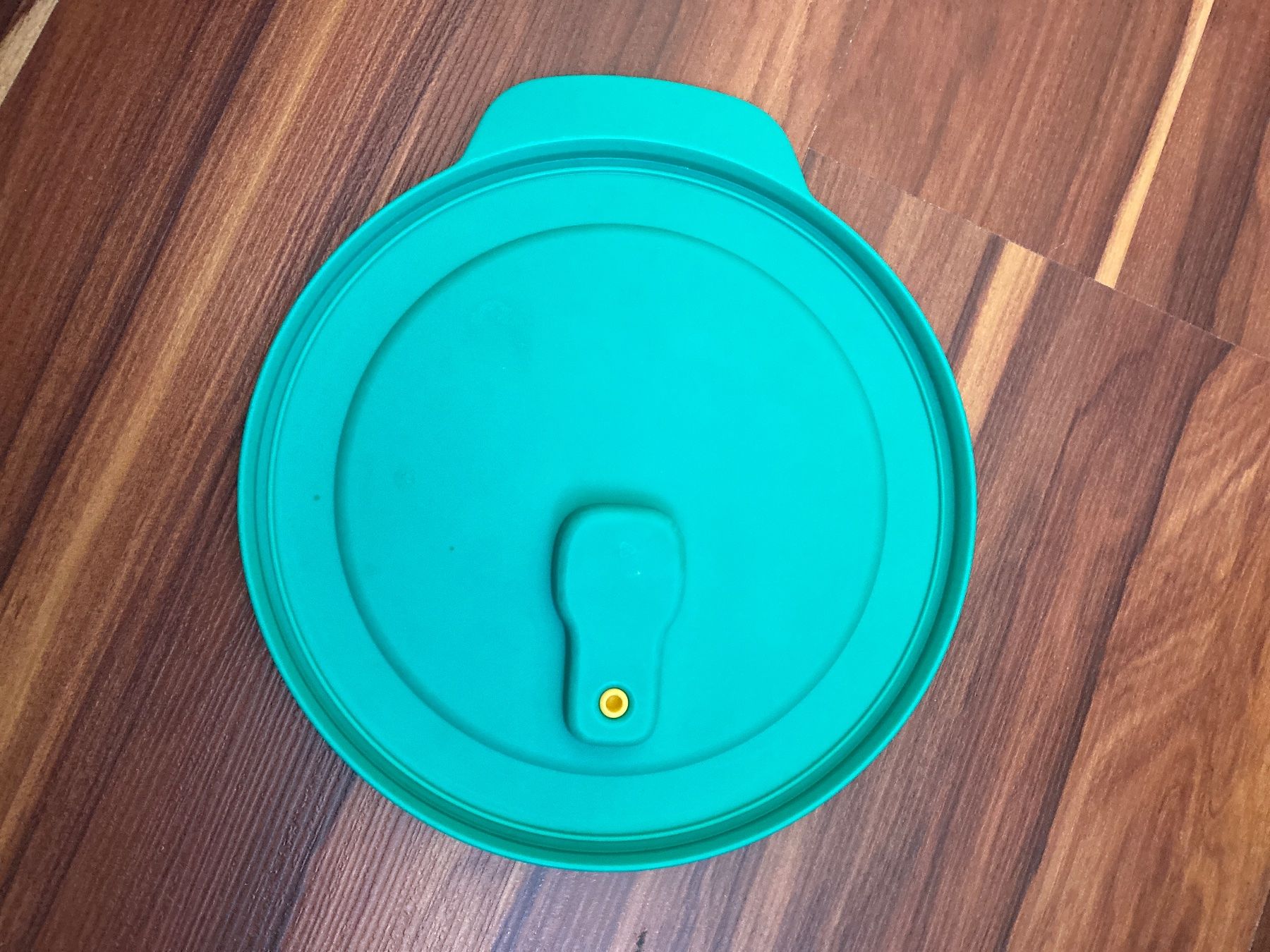 Tupperware Contenitori & Simili: Deckel Tupperware Mikrowellenbehälter – Usato da Horgen venduto da CS75 1