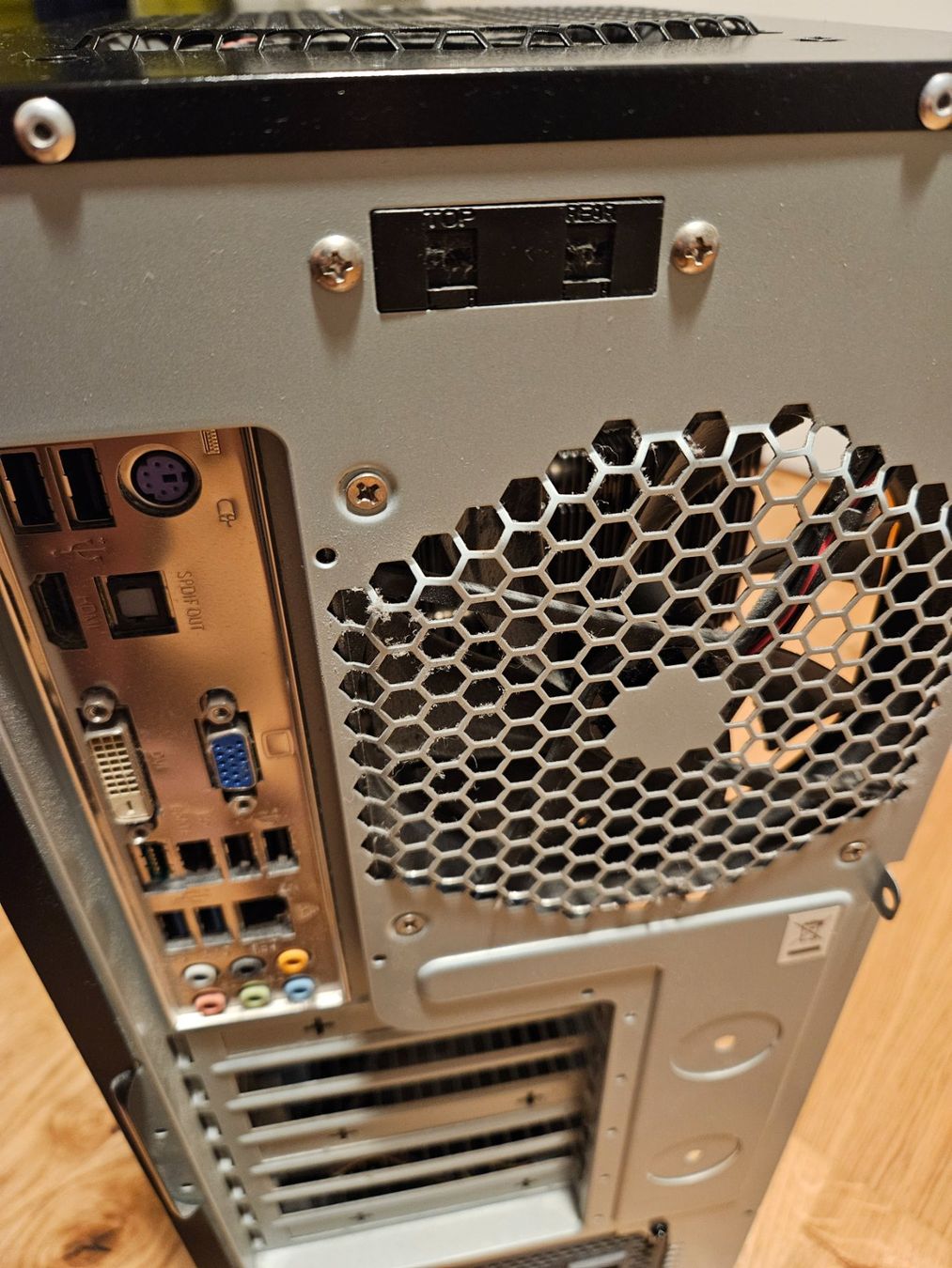 PCs: PC Midi Tower – Gebraucht aus Zürich von Jo.Be. 1