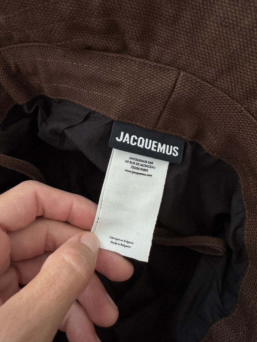 Jacquemus Copricapi, berretti & cappellini: Jacquemus Bucket-Hat, Gr. 58 – Usato da Interlaken venduto da fbnscl 1
