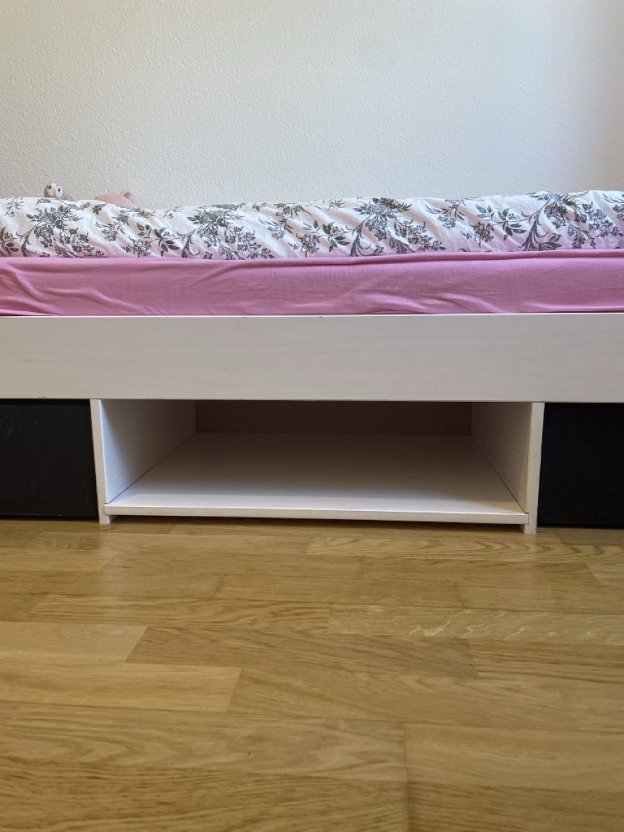 Betten: Bett – Gebraucht aus Rüfenacht BE von Edinas_shop 4