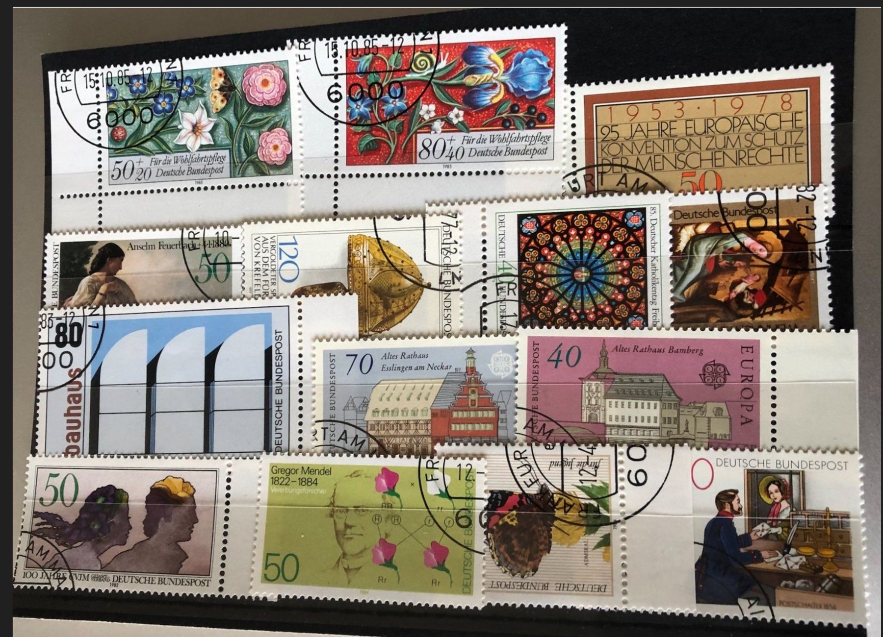 Tutti i francobolli: DEUTSCHLAND BRIEFMARKEN GESTEMPELT   – Usato da Aarau venduto da Angi-007