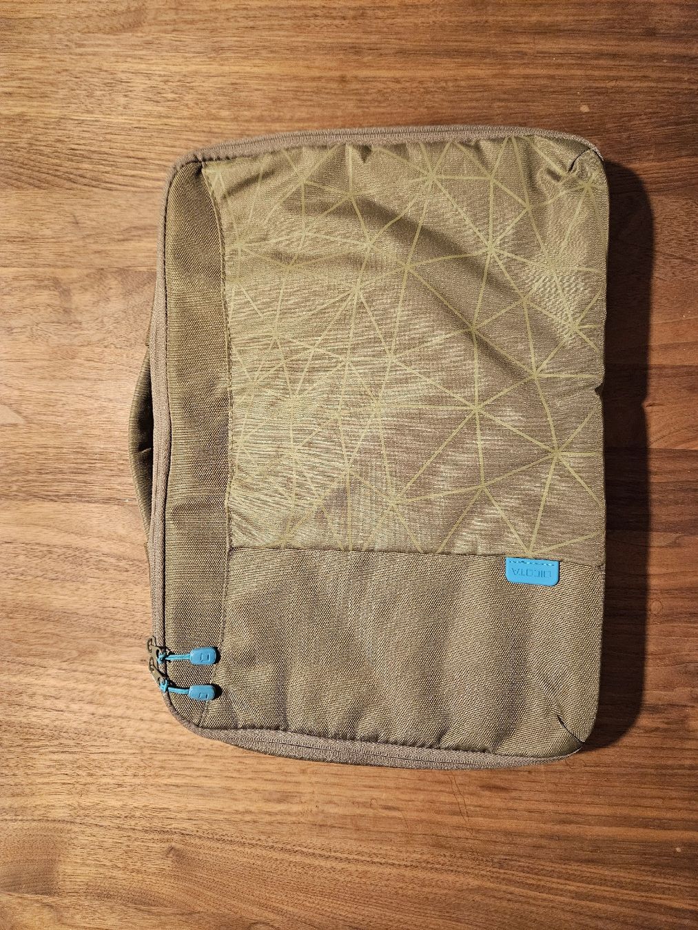 Borse: Laptoptasche Dicota – Usato da Luzern venduto da blackcat010