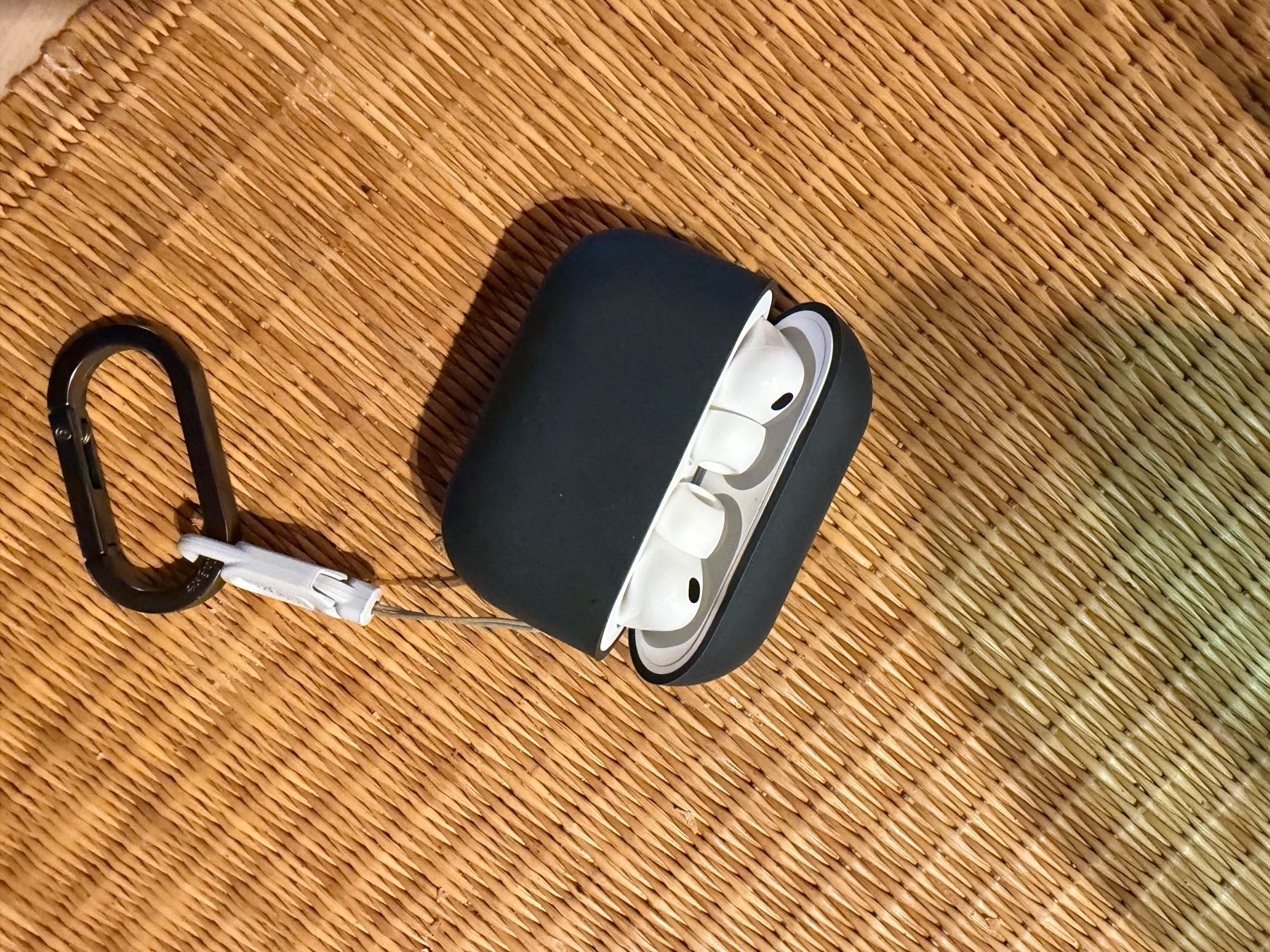 Apple Cuffie: AirPods Pro 3 – Nuovo (secondo la descrizione) da Sarmenstorf venduto da geo_6xnr