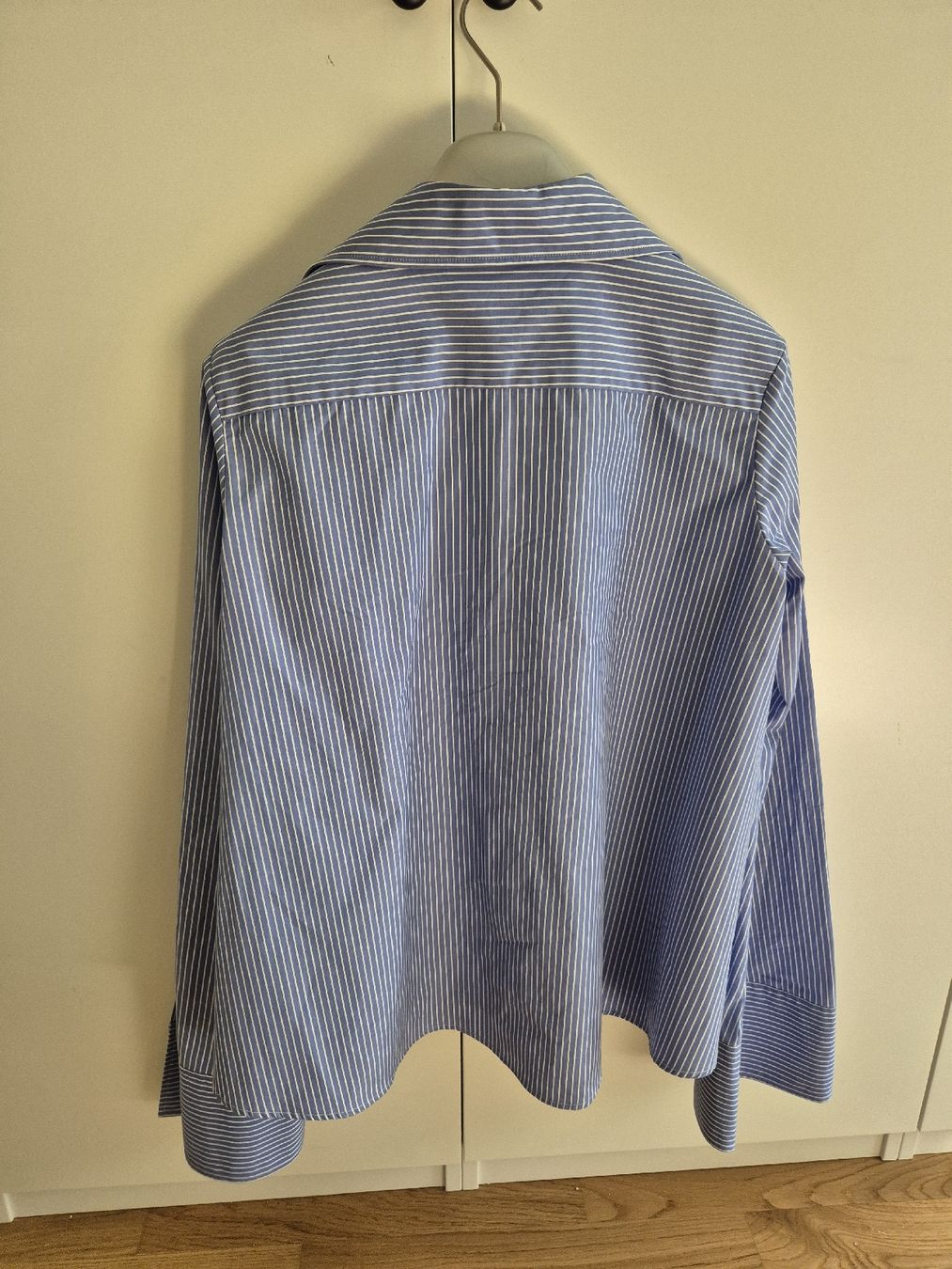 Camicette: Meravigliosa camicia in cotone strutturato.,Mai usato – Nuovo (secondo la descrizione) da Luzern venduto da jen_9s9n 3