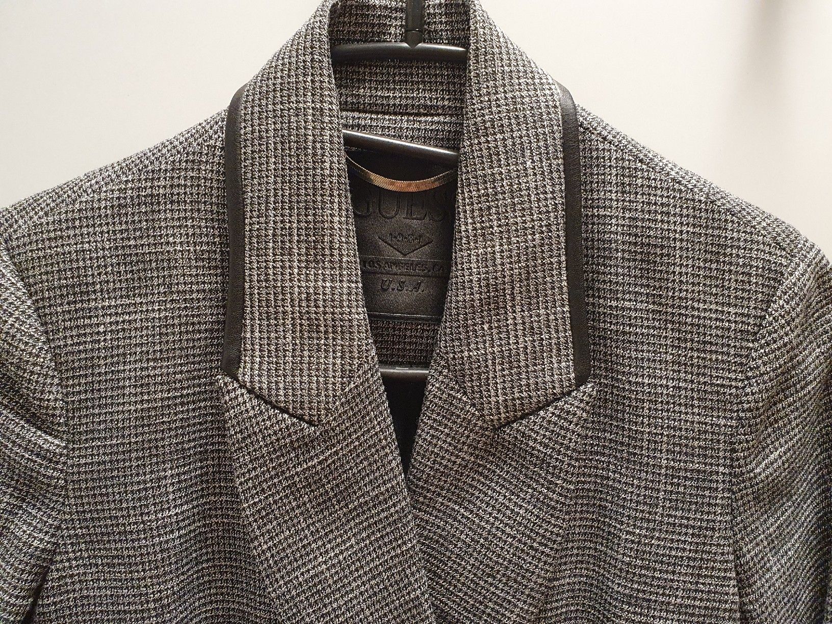 Guess Giacche: Neuer Guess Blazer Grösse XS – Nuovo (secondo la descrizione) da Wettingen venduto da __Dom__ 4