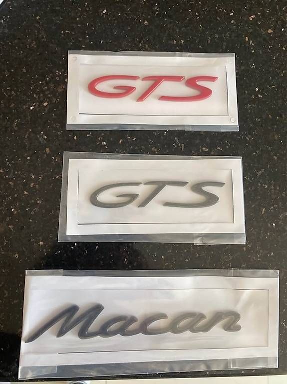 Plaketten & Abzeichen: Insigne Porsche – Neu und originalverpackt aus Vuisternens-Romont von swi_6kmy 2