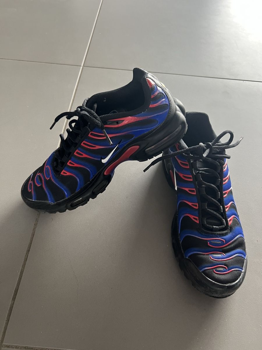 Nike Chaussures hommes: Nike TN - taille 41 – D'occasion à Sainte-Croix par Caramel31