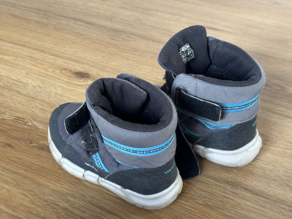 Geox Scarpe per ragazzi: Geox Winterstiefel Grösse 26 – Usato da Basel venduto da spassbremse 1