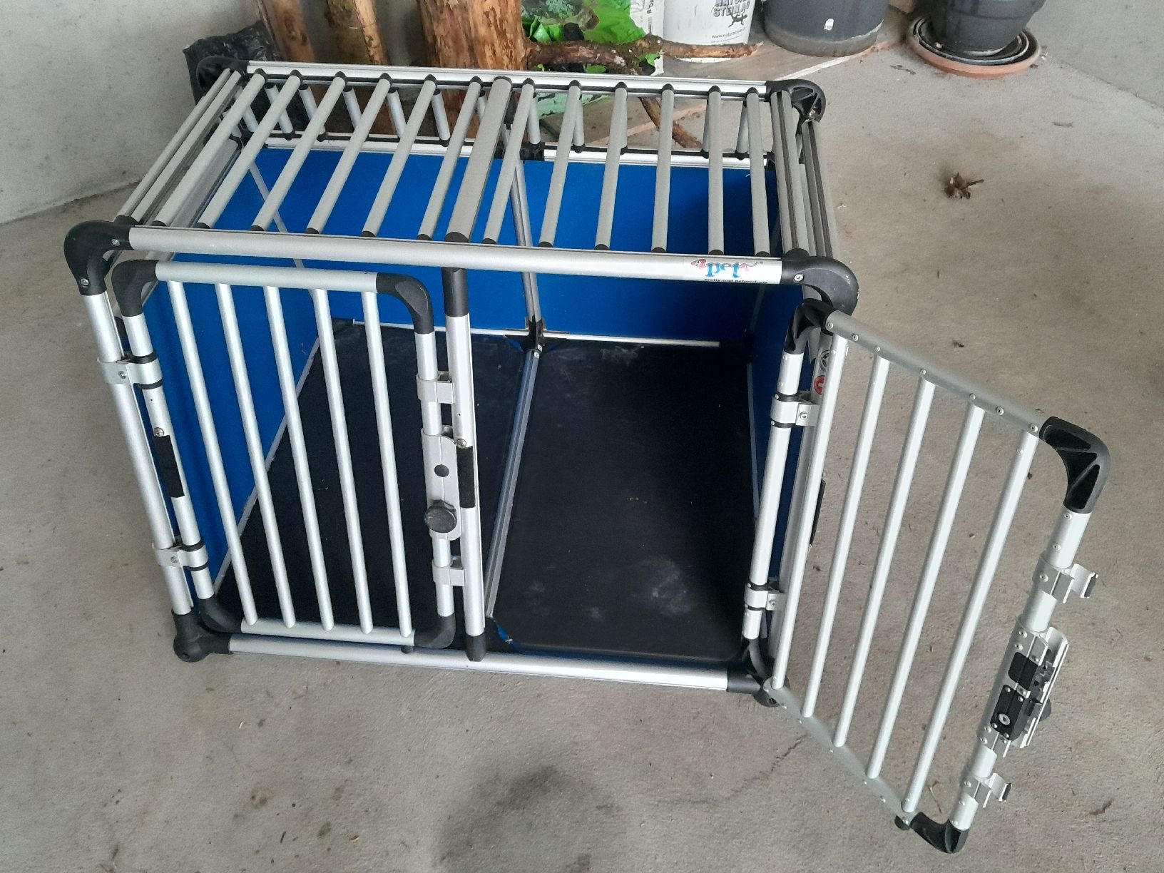 4pets Gabbie, trasporto & Sicurezza: Alu Hundebox Transportbox – Usato da St.Silvester venduto da san_rg9h 1