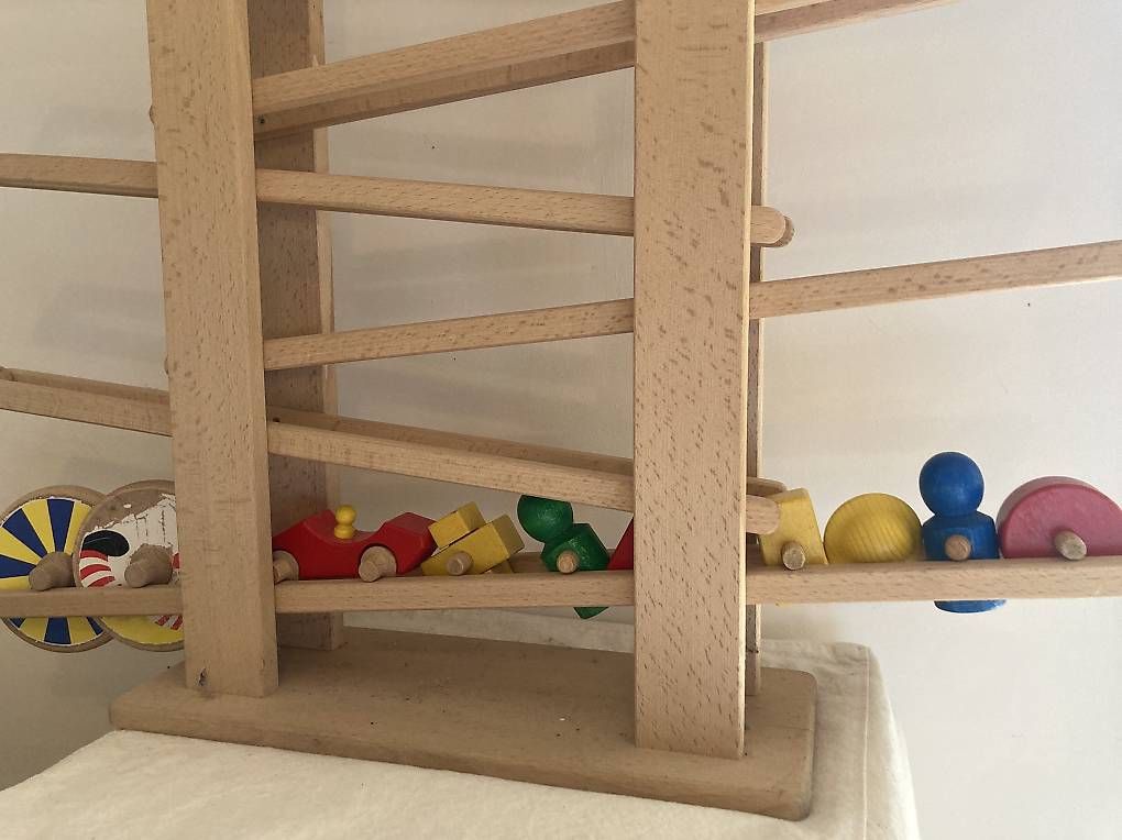 Giocattoli: Circuit toboggan en bois – Usato da Nyon venduto da joa_6ctw 1