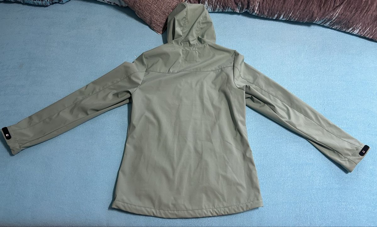 Killtec Giacche: Regenjacke in grün von Killtec Gr. 36 – Usato da Allschwil venduto da meeresperle 4