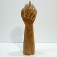 Sculpture "Figa" en bois brasilien