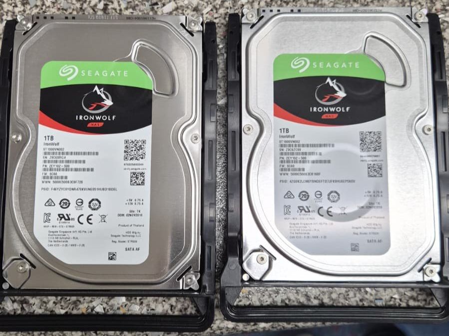 Synology DS218 + 2 disques Seagate IronWolf 1TB – Parfait ét (D ...