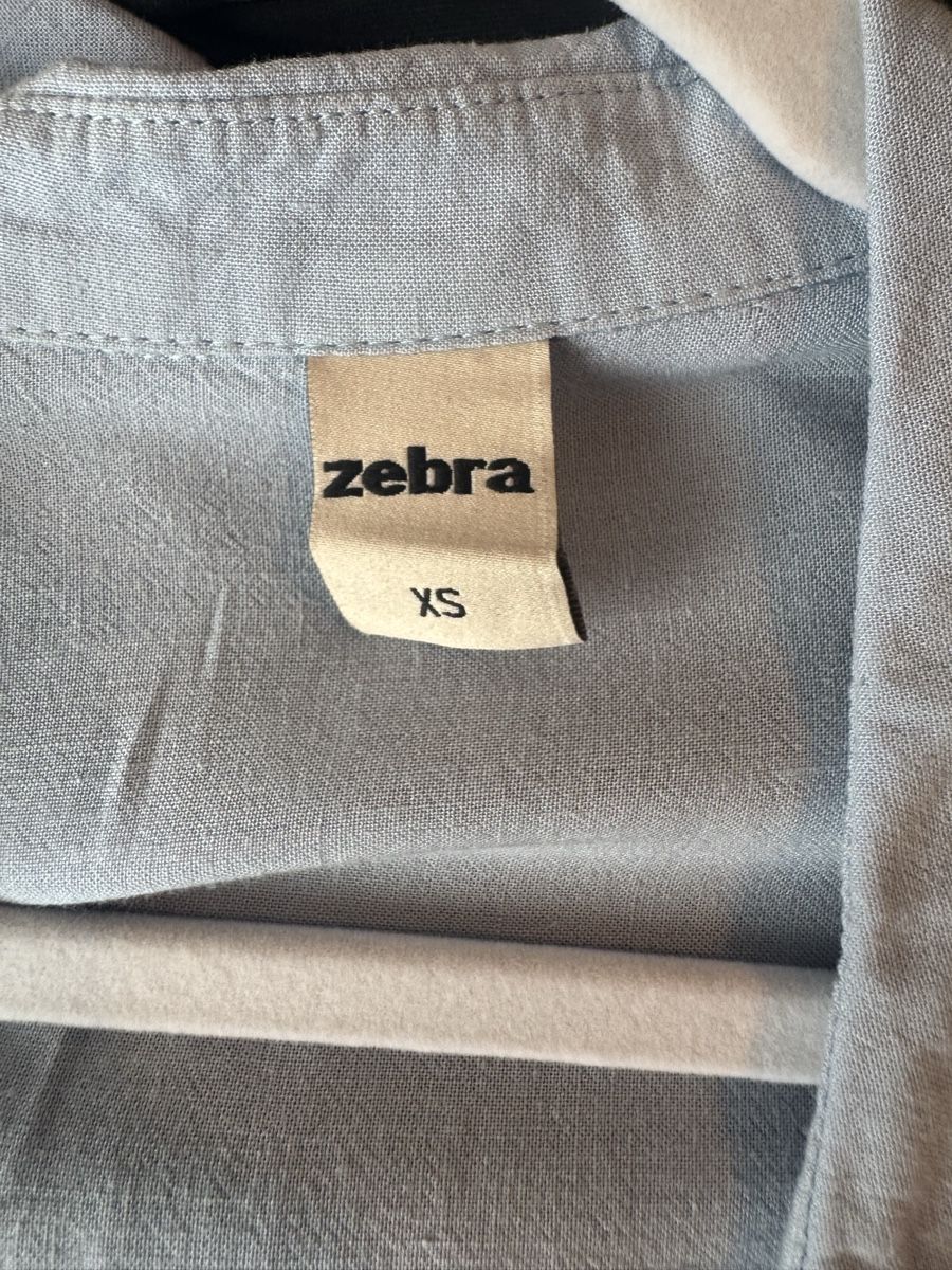 Zebra Camicette: Leichte Sommerbluse von Zebra, hellblau, Grösse XS. – Usato da Neuenegg venduto da mel_5pnq 2